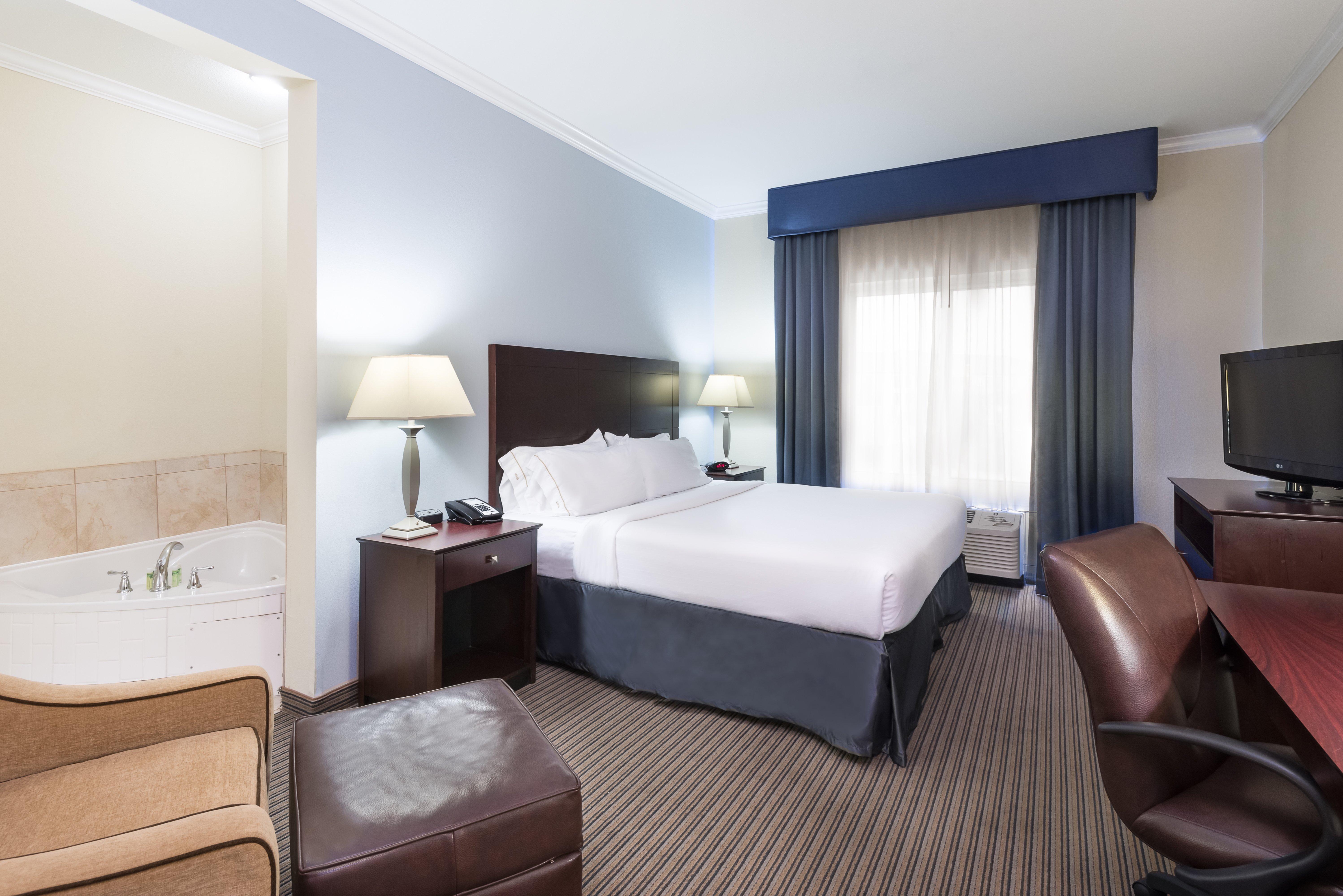 Holiday Inn Express Hotel & Suites New Iberia - Avery Island By Ihg מראה חיצוני תמונה