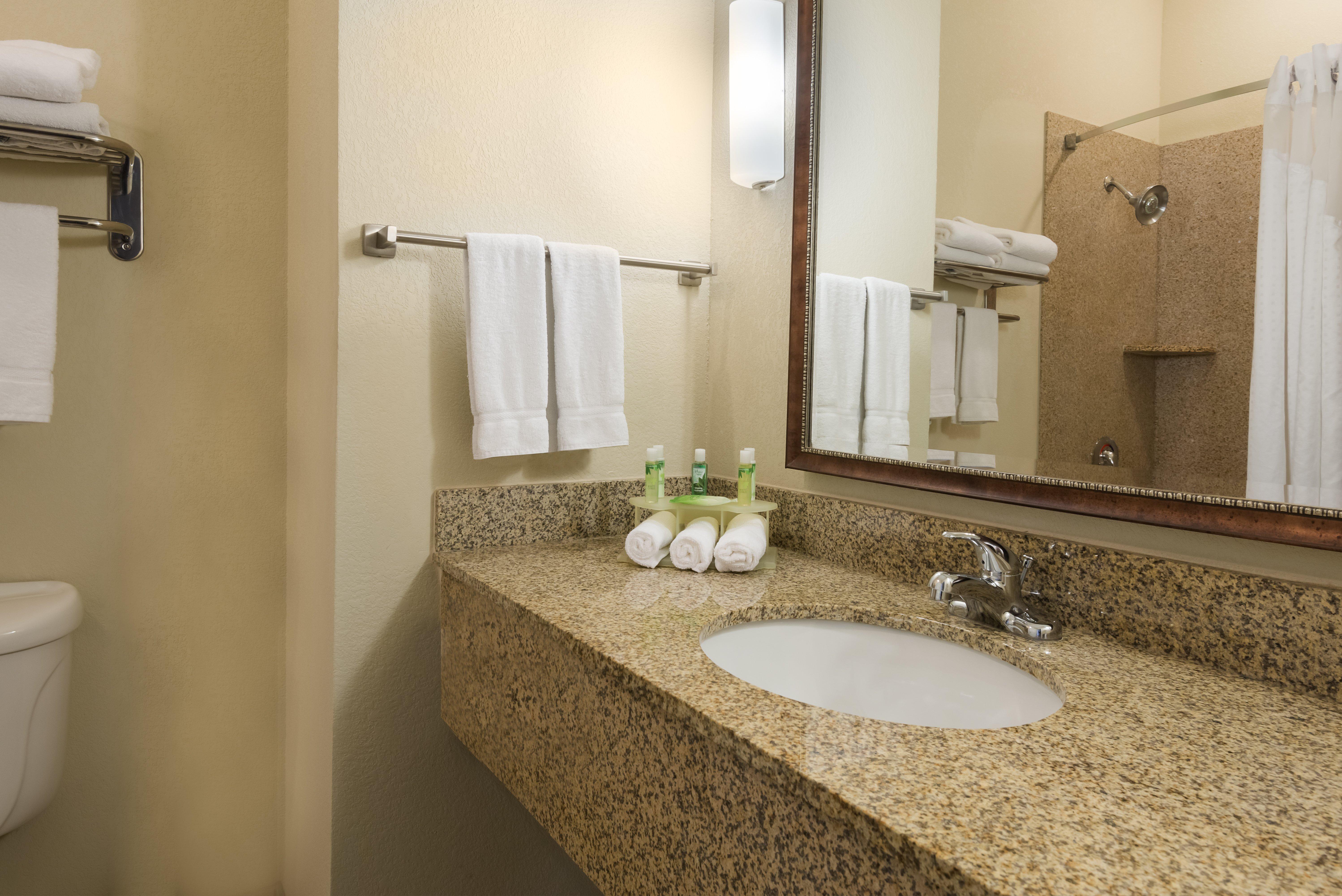 Holiday Inn Express Hotel & Suites New Iberia - Avery Island By Ihg מראה חיצוני תמונה